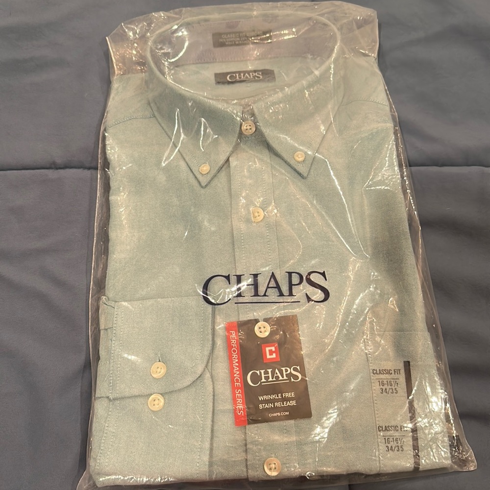 Chaps wrinkle free stain release button up long sleeve